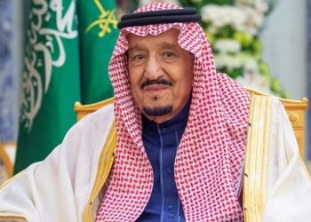 خادم الحرمين الشريفين يهنئ رئيس الجزائر بذكرى اليوم الوطني