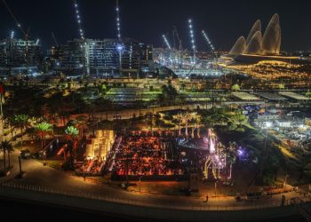 أبوظبي تجمع العالم.. ليلة فنية ساحرة بحضور حسين الجسمي وكاتي بيري