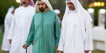 52 عاماً صنعت مكانة الفجيرة.. حمد الشرقي يقود الإمارة من الجبل إلى قلب الاقتصاد العالمي